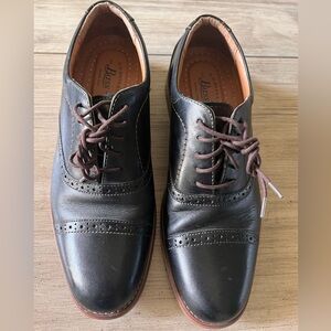 G.H. Bass Welling 9.5M‎ Brown Two Tone Leather Wingtip Oxford Bass Oxfords & Derbys for Men on Sale up to 90% Off: Poshmark main image 3
